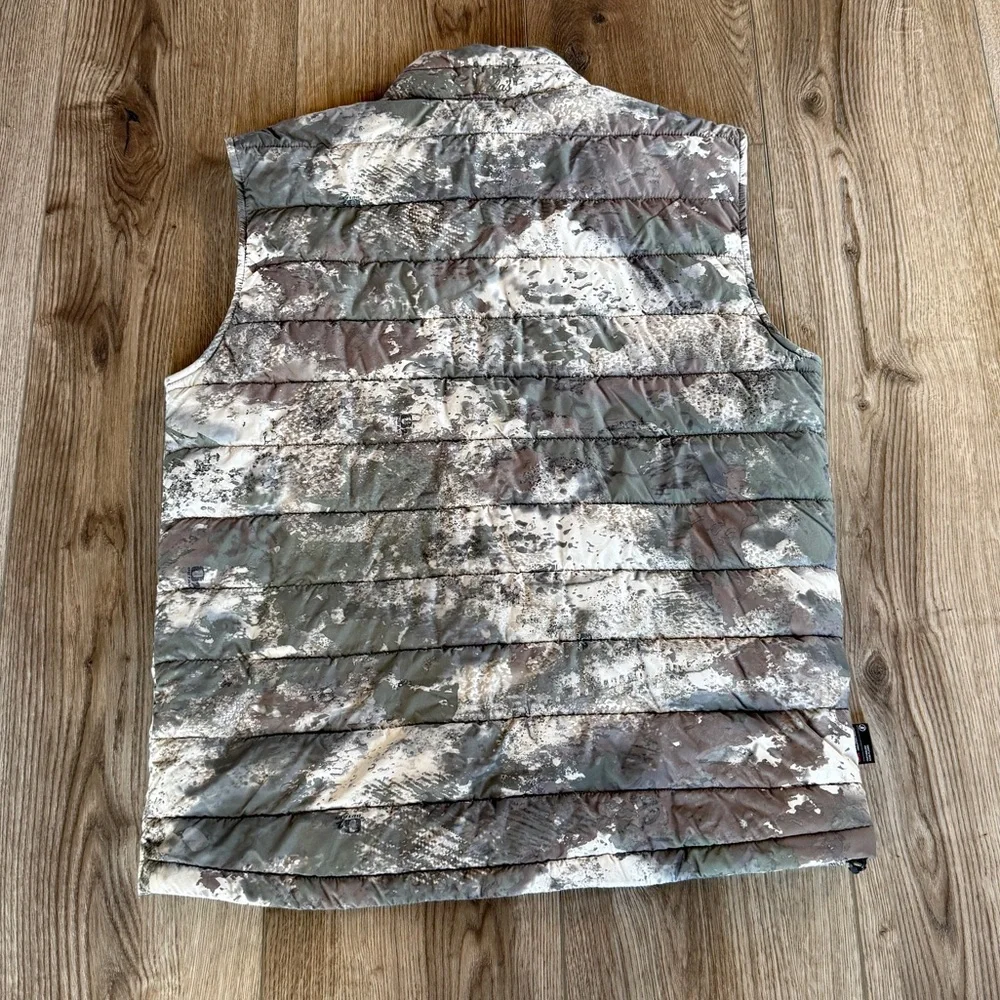 Cabela’s 3M Thinsulate Featherless Camo Vest Size Large